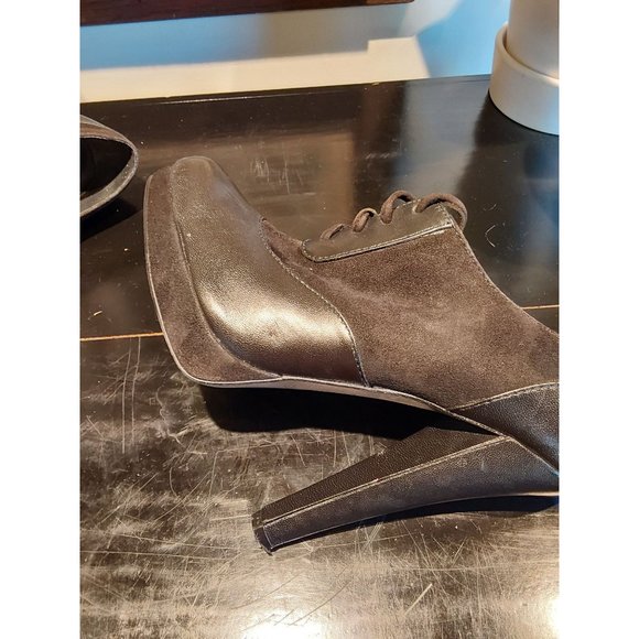 Colin Stuart Women's Black Leather and Suede High Heel Lace Up Bootie in 9 - Picture 8 of 16